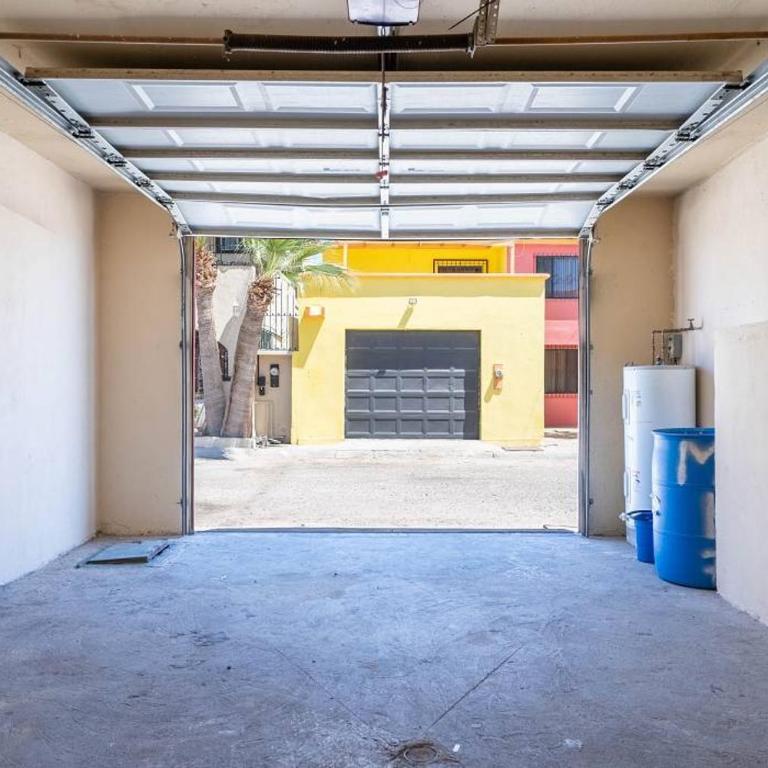 Condo 4, In town and steps to the beach and Malecon - Casa - 29
