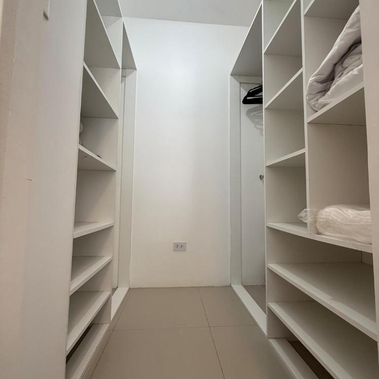 4BR Primer piso, vista a parque con piscina - Apartment with Park View - 16