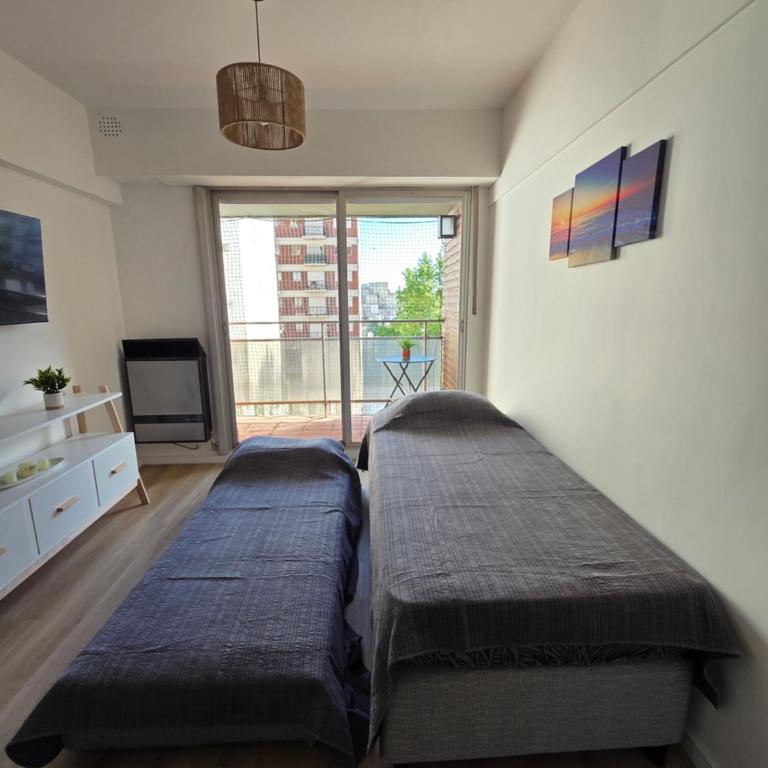 Luminoso Depto de 2 Amb Zona Guemes - One-Bedroom Apartment - 32