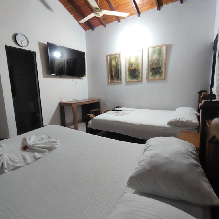 Hotel Campestre la Meseta - Habitación Cuádruple Dúplex - 2
