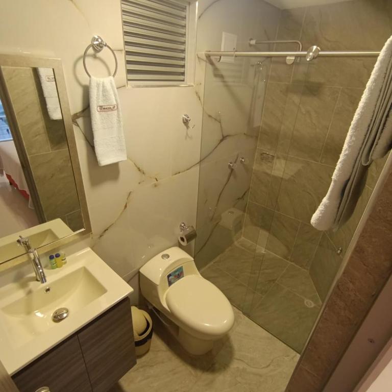 New Hotel Vip - Habitación Doble Grande - 3