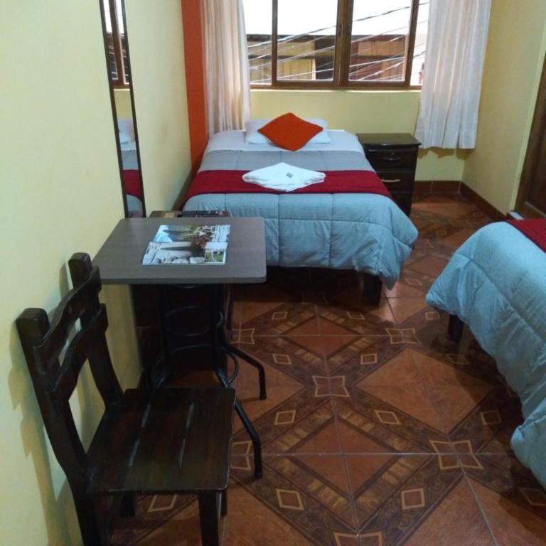 Hospedaje Tres Cruces - Habitación Triple con baño privado - 13