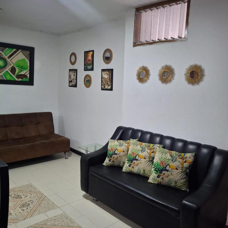 BBB Apartamento en Edificio Mixto - Two-Bedroom Apartment - 8