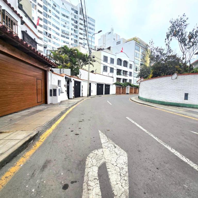 E Malecon Larcomar Free Parking 3B 102 - Apartamento Deluxe de 3 dormitorios - 32