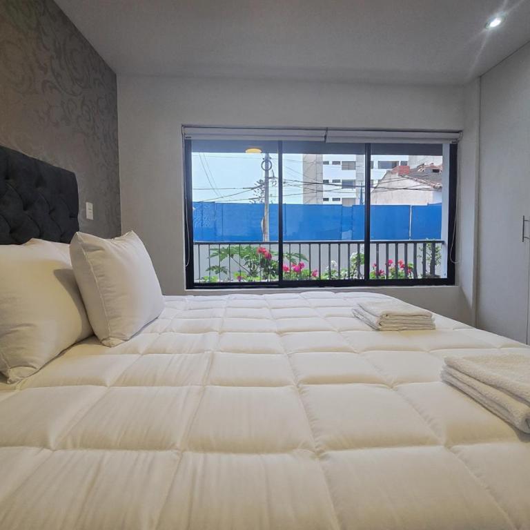 E Malecon Larcomar Free Parking 3B 102 - Apartamento Deluxe de 3 dormitorios - 13