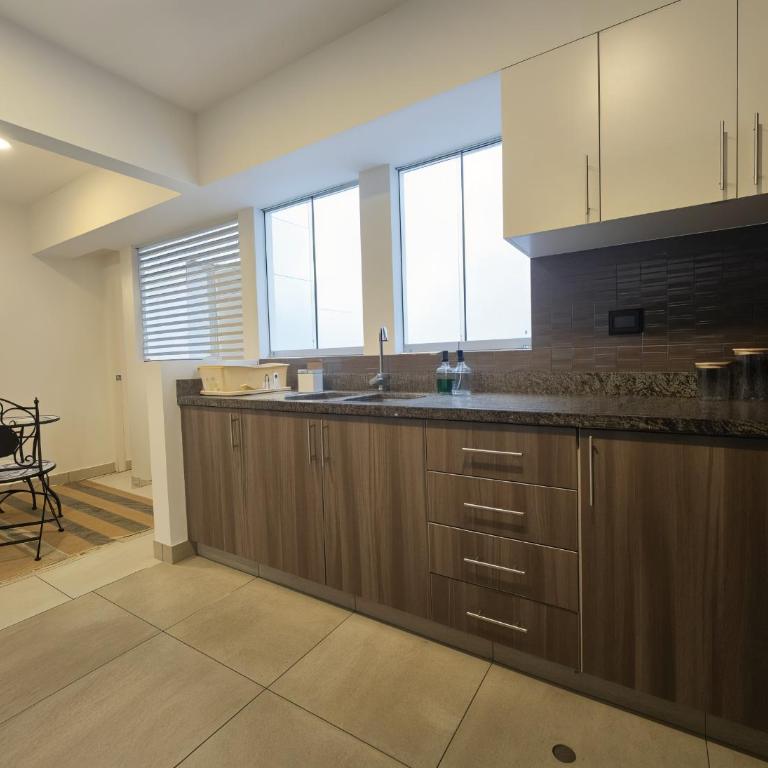 E Malecon Larcomar Free Parking 3B 102 - Apartamento Deluxe de 3 dormitorios - 19