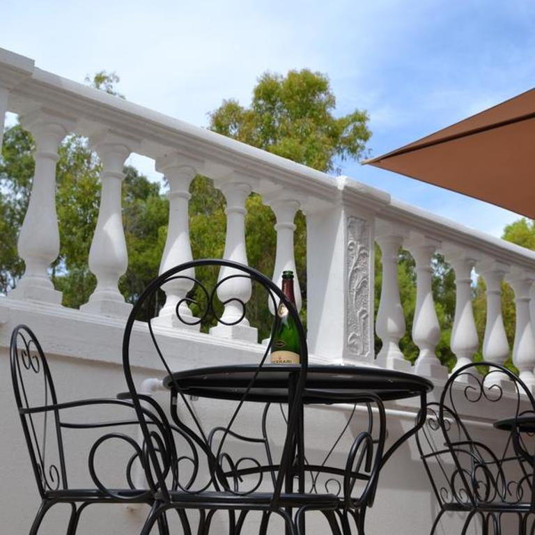 Bed and Breakfast Sun Wine - Quadruple Room with Private Bathroom - 17