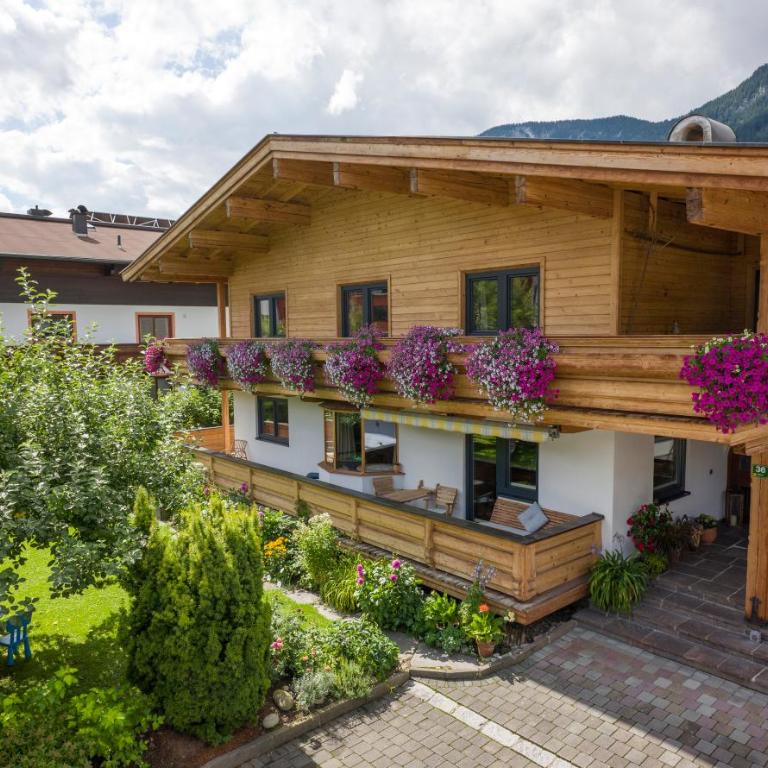 Appartement Albert und Helene Koller - Apartment mit Blick auf die Berge - 2