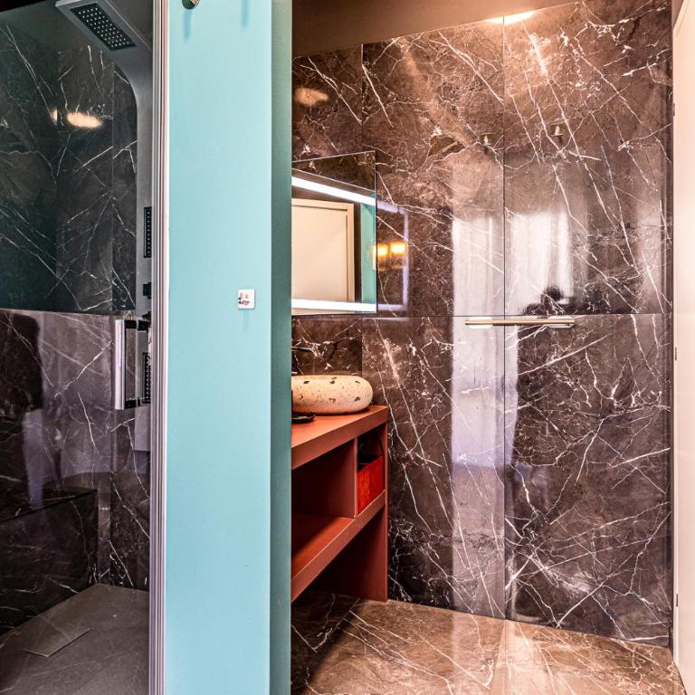 MARS SUITE Style & Relax Centro Livorno - One-Bedroom Apartment - 36