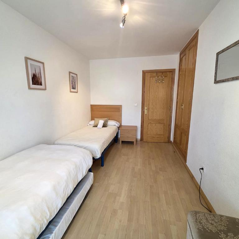 Apartamentos Pilartxo Jaca 3000 - Apartamento de 2 dormitorios - 10