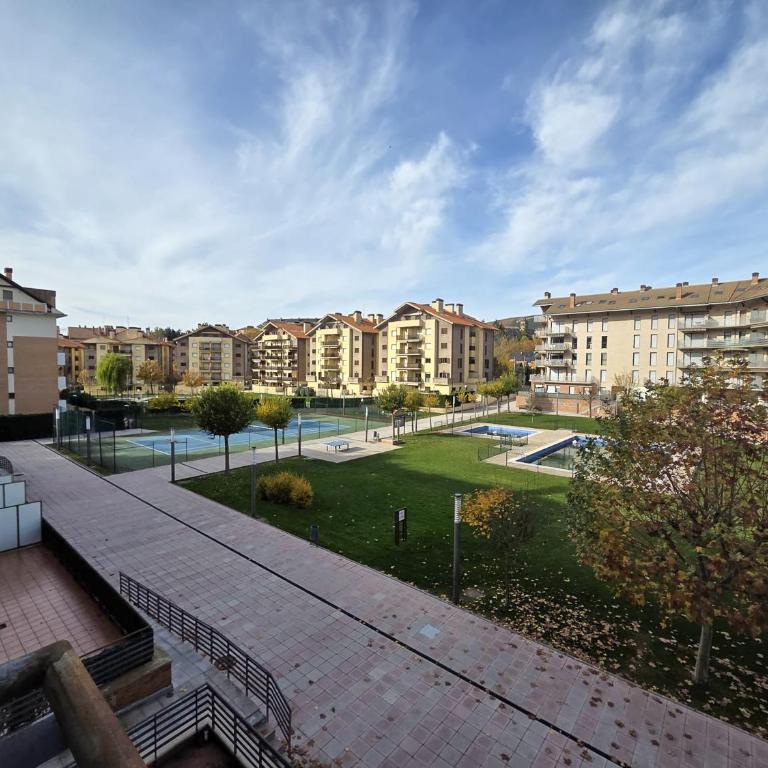 Apartamentos Pilartxo Jaca 3000 - Apartamento de 2 dormitorios - 17