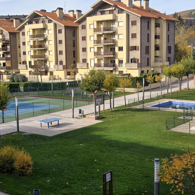 Apartamentos Pilartxo Jaca 3000 - Apartamento de 2 dormitorios - 18