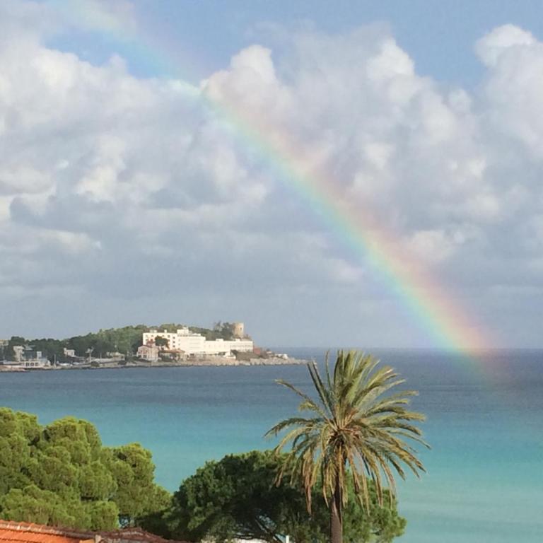 Mondello Luxury Apartment on the Beach - Appartamento con 2 Camere da Letto e Balcone - 14