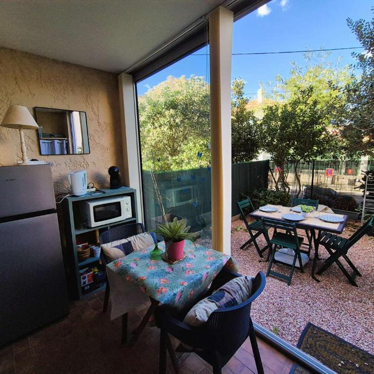 Studio rez de jardin,climatisation, proche de la mer, parking.. - Appartamento Monolocale - 4