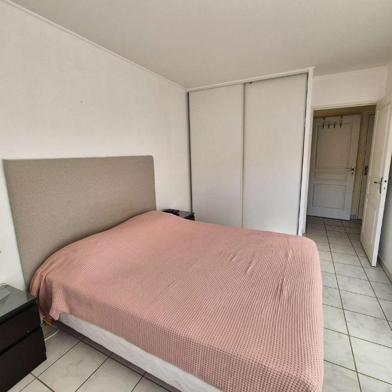 Neuf, 2 chambres, tout confort, ascenseur,Wifi....à pied de la Marina - Appartement 2 Chambres avec Balcon - 6