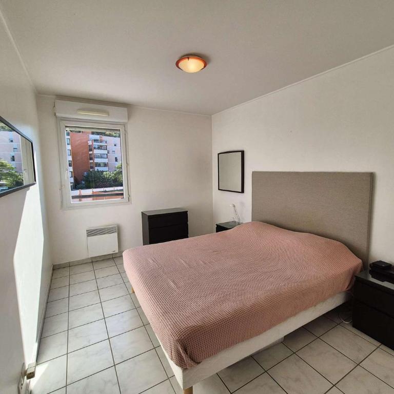 Neuf, 2 chambres, tout confort, ascenseur,Wifi....à pied de la Marina - Appartement 2 Chambres avec Balcon - 8