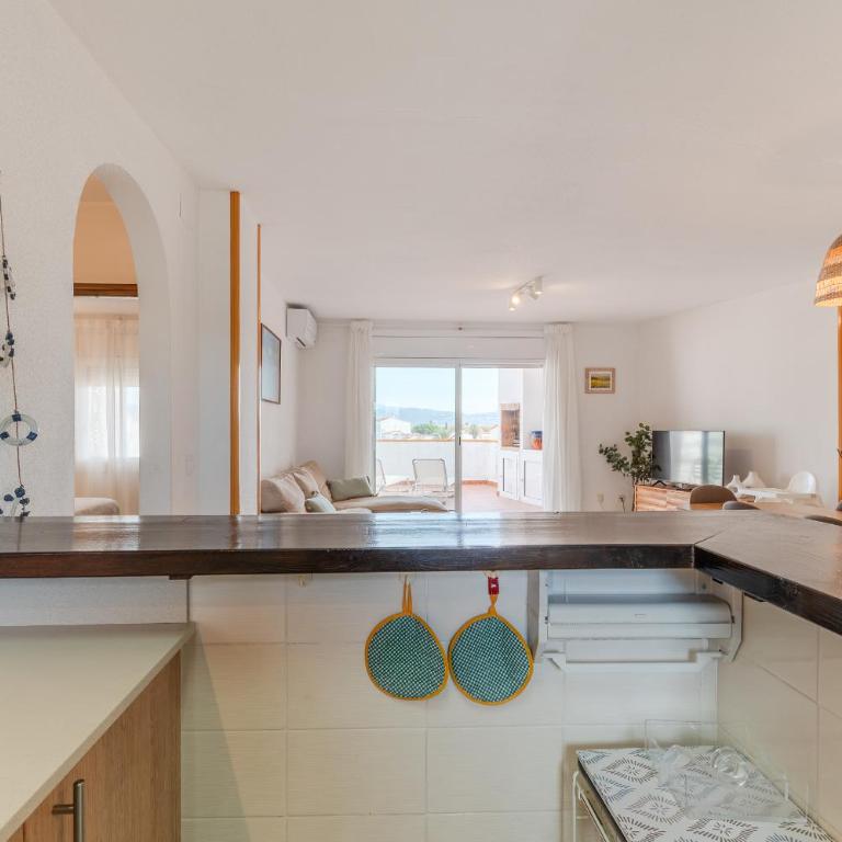 Flateli Empuriabrava - Apartamento de 3 dormitorios - 7