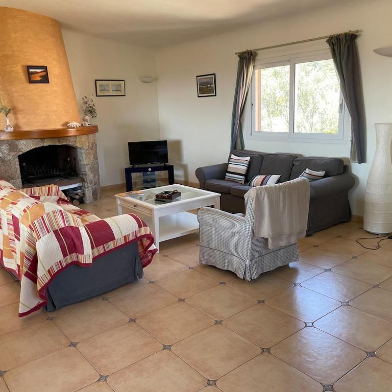 Maison Bon Aria familiale vue mer 5 min plages - Three-Bedroom House - 18