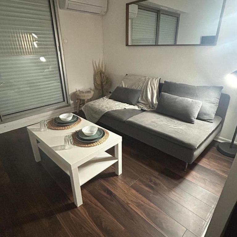 Cocon lumineux à 2 min du port et des restaurants - Apartment mit 1 Schlafzimmer - 18