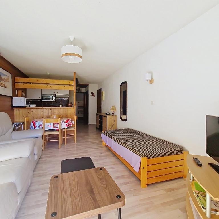 Moulin ML167 MOUNTAIN & TELECABINE 6 pers - Apartment - 3