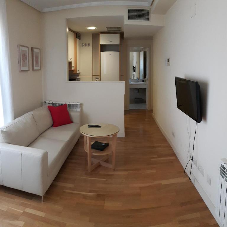 Cituspace Las Tablas Azofra - One-Bedroom Apartment - 1