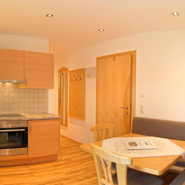 Landhaus Maurer - Apartment mit Terrasse - 4