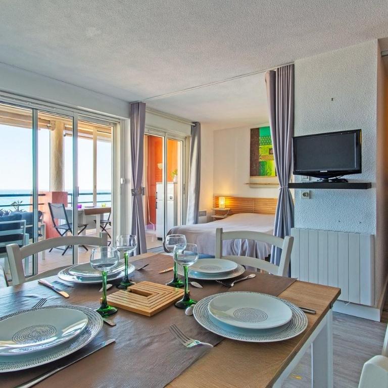 Terramer – Séjour face à la mer, Wifi, plage, piscine et commerces à pied - Corniche - Appartement - Vue sur Mer - 4