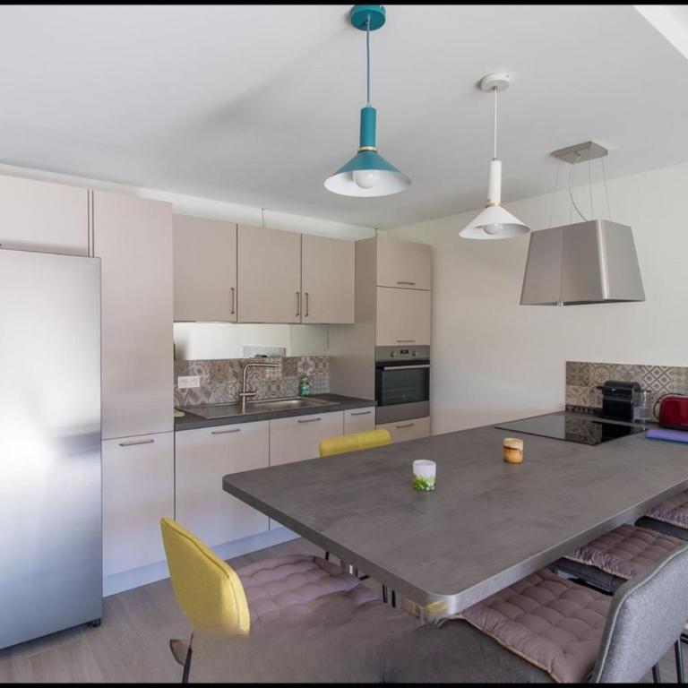 L'ariot 1984 - appartement cosy avec terrasse, parking et wifi - Apartment mit Balkon - 10