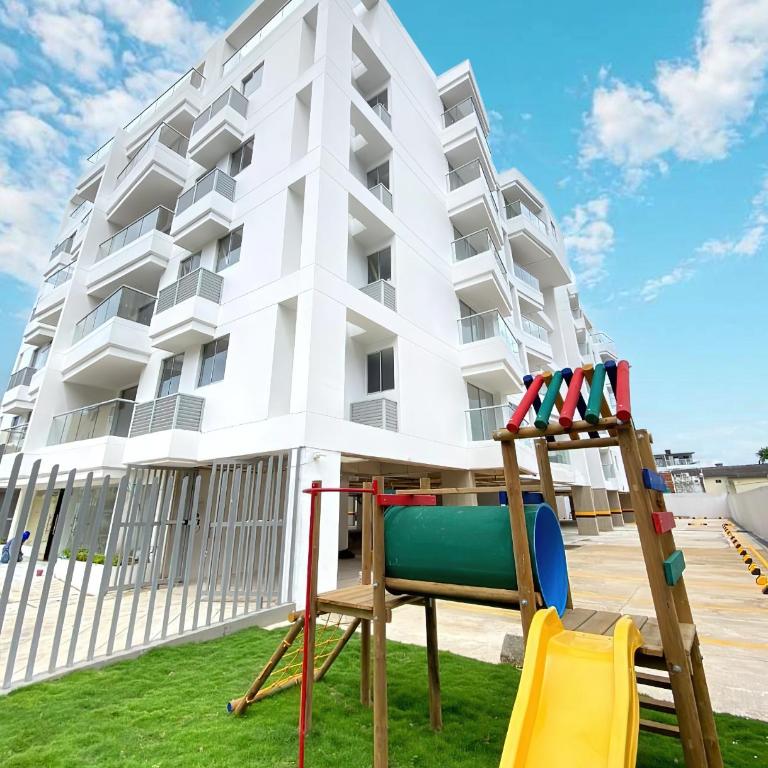 Moderno y práctico, cerca del aeropuerto y del mar - One-Bedroom Apartment - 3