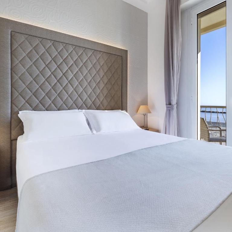 Hotel Riviera - Camera Matrimoniale con Balcone e Vista Mare - 1