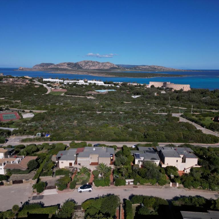 Villetta con Giardino a pochi passi dalla Spiaggia - Casa con 3 Camere da Letto - 5
