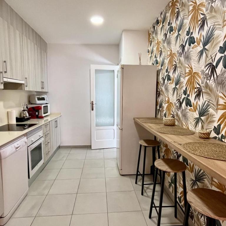 APARTAMENTO SOL Y PLAYA - Casa de 3 dormitorios - 8