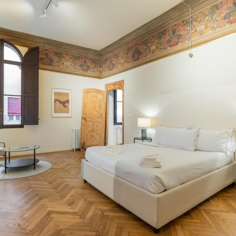 Azeglio Deluxe - One-Bedroom Apartment - 6