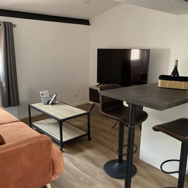 F2 Type LOFT à Ajaccio - Appartement 1 Chambre - 20