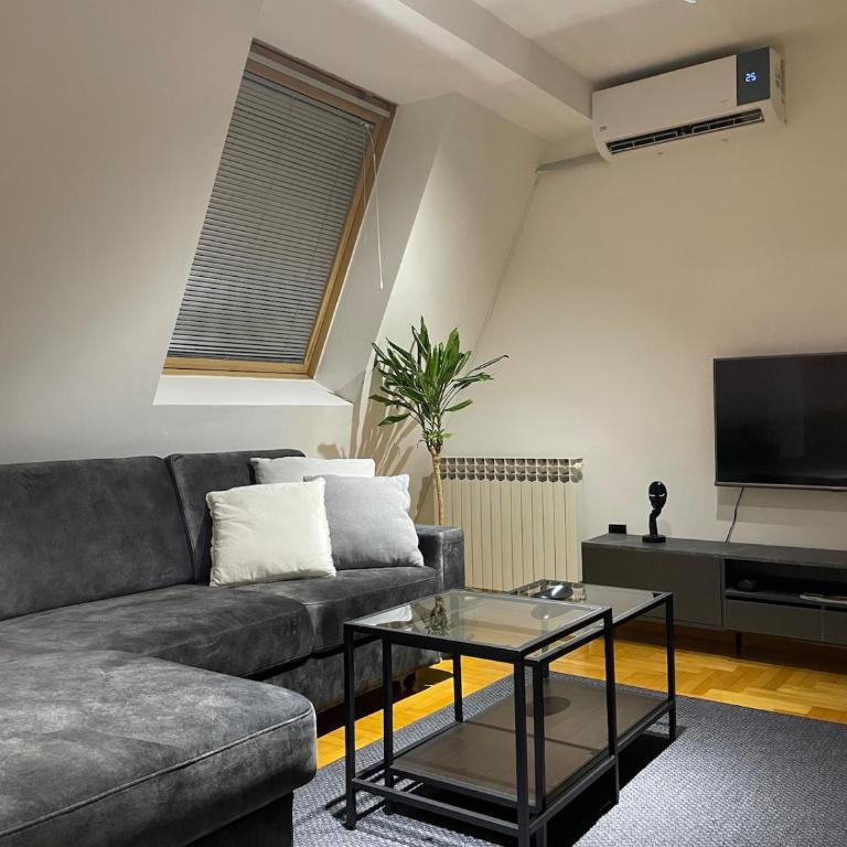 Apartment in the center with free parking - Apartman sa 2 Spavaće Sobe - 3