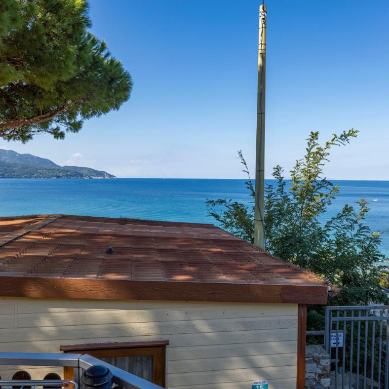 Camping Village Scaglieri - Chalet (2 Adulti) con Vista Mare - 4