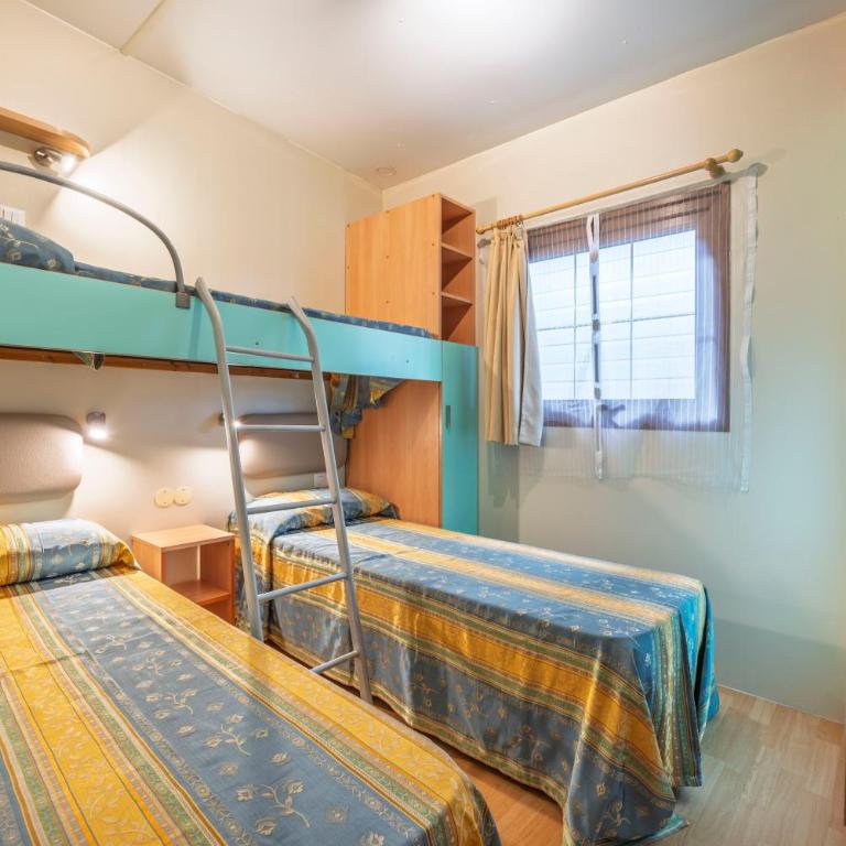 Camping Village Scaglieri - Cottage con 2 Camere da Letto - 1
