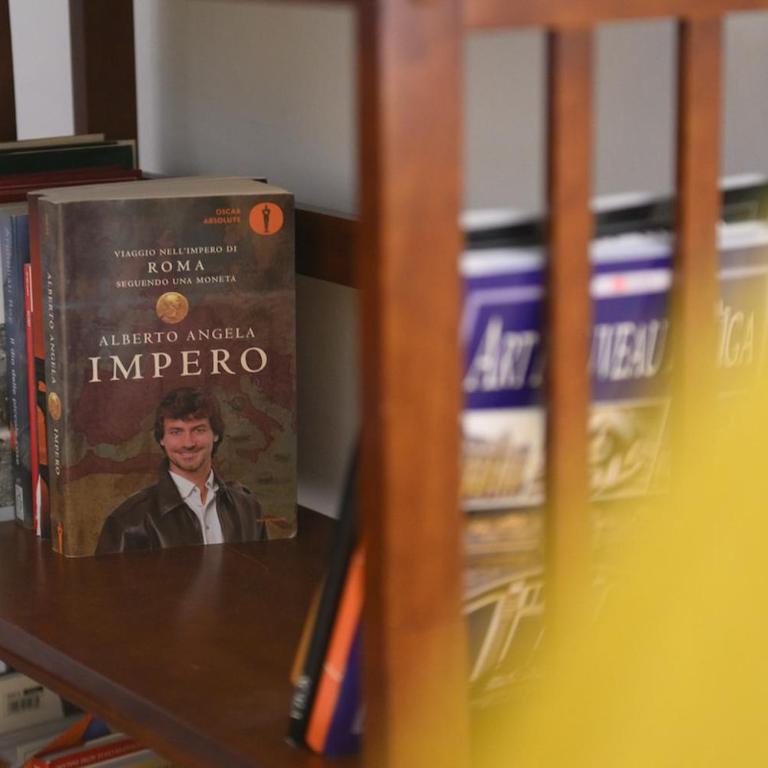 Retrò Apartment in the Heart of Testaccio - Appartamento con 3 Camere da Letto - 24