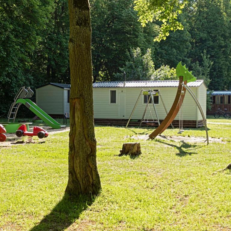 Knaus Campingpark Nürnberg - Mobilheim Mars - 11