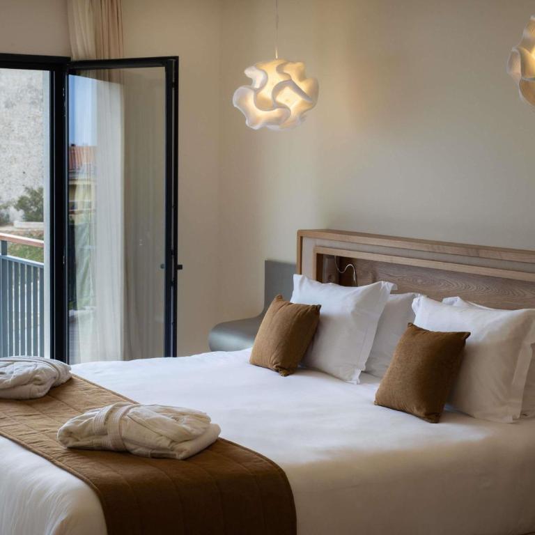 Hotel & Spa Kasano Calvi - Handwritten Collection - Suite Prestige avec 1 Lit Double ou 2 Lits Simples - Vue sur Mer et Citadelle - 1