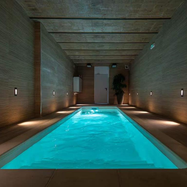 The Collection Barcelona - Amazing 3 Bedroom Apartment with indoor POOL - Apartment - 1