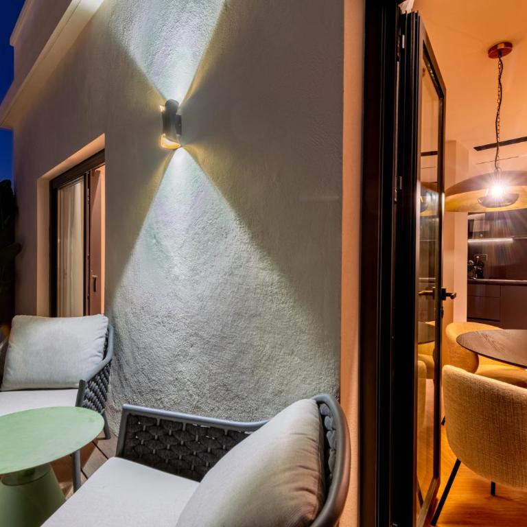 Suite Plaza Nueva - One-Bedroom Apartment - 19