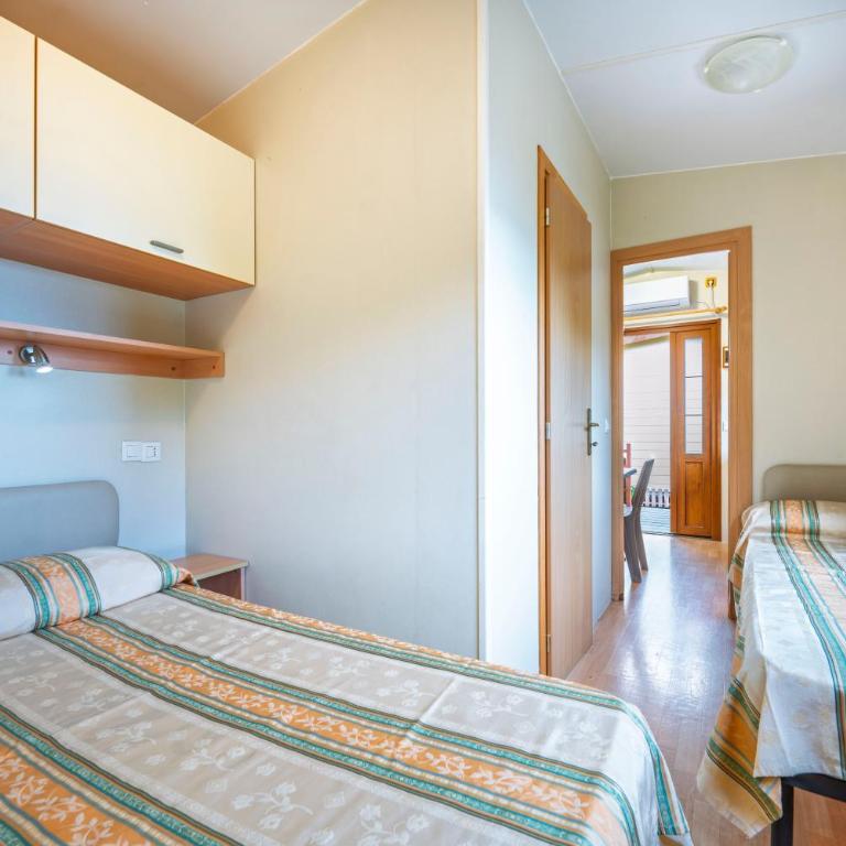 Camping Village Scaglieri - Chalet con 1 Camera da Letto - 5