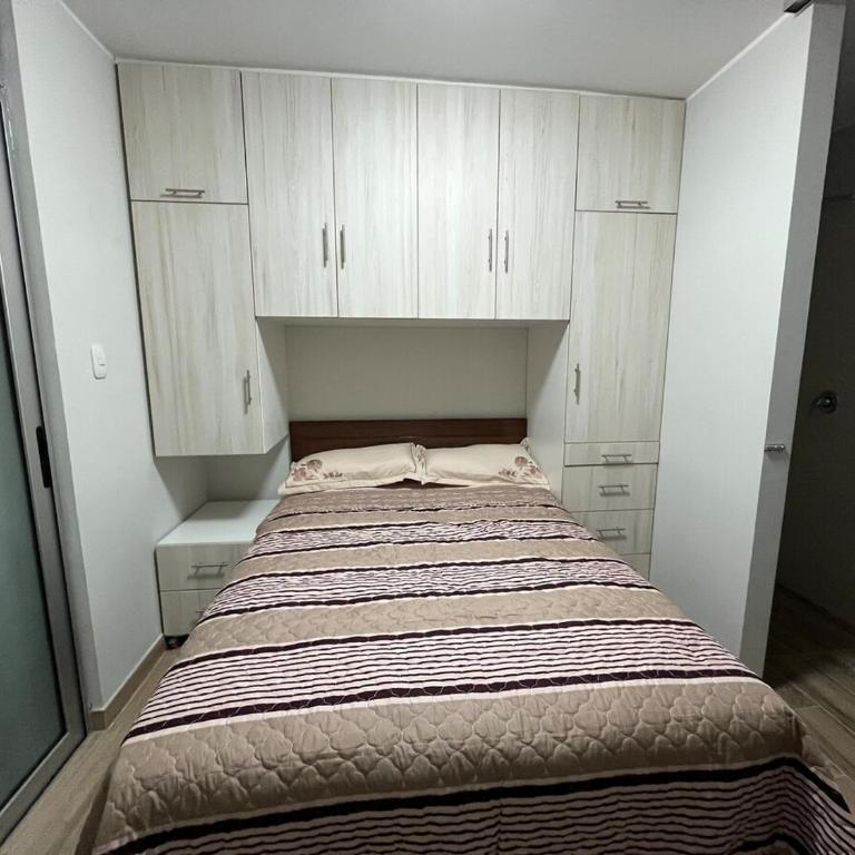 Casa de Moño - Moderno apartamento cerca a Aeropuerto y Terminal Terrestre - Two-Bedroom Apartment - 15
