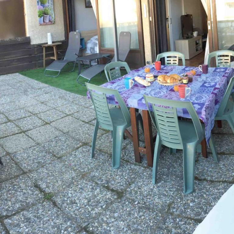 T3 avec terrasse plein sud au pied des télécabines - Appartement avec Vue sur la Montagne - 17