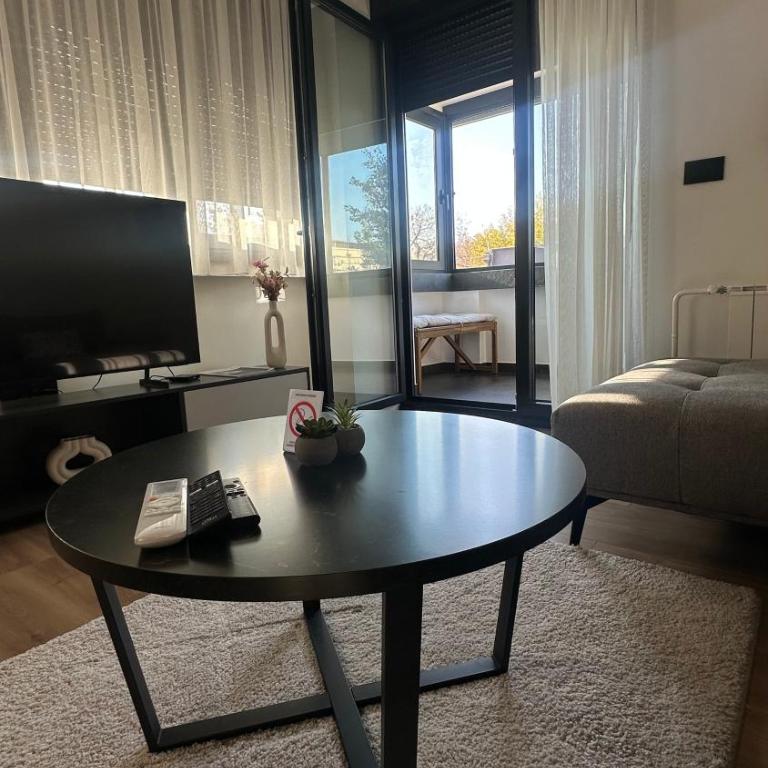 District 21 - One-Bedroom Apartment - 41