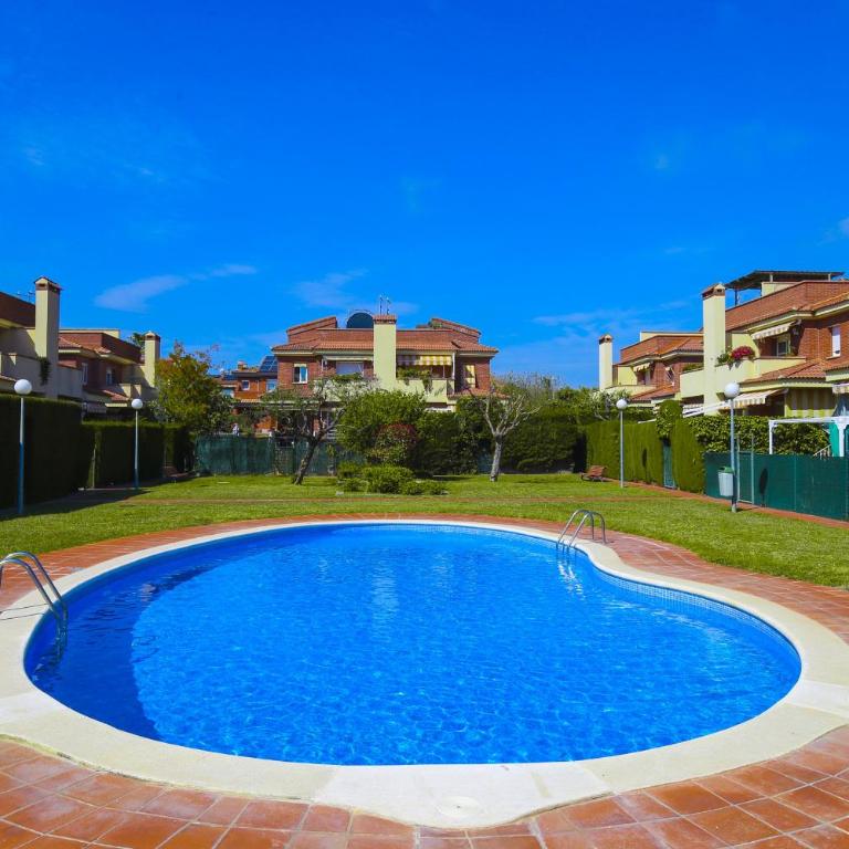 BRUSELAS 2 Family House - Four-Bedroom House - 8