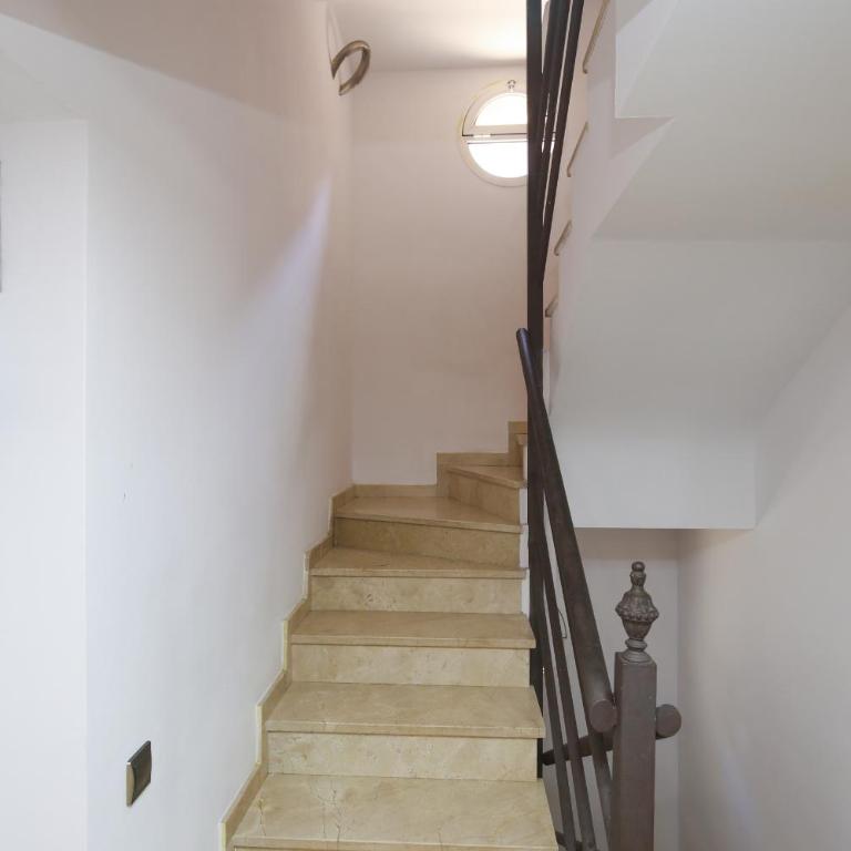 BRUSELAS 2 Family House - Four-Bedroom House - 29