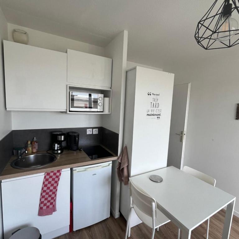Studio proche centre - Appartamento con 1 Camera da Letto - 3
