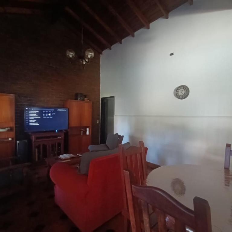 Casa Quinta con Piscina Barrio Cerrado Ezeiza - Three-Bedroom Vacation Home - 24